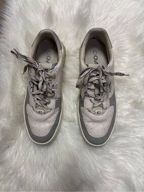 Coach Sneakers in Light Gray and Off-White